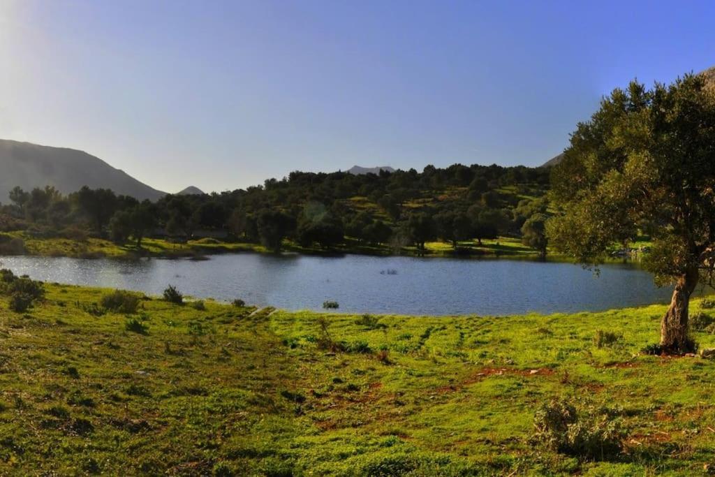 Orne Magical Retreat Βίλα Εξωτερικό φωτογραφία